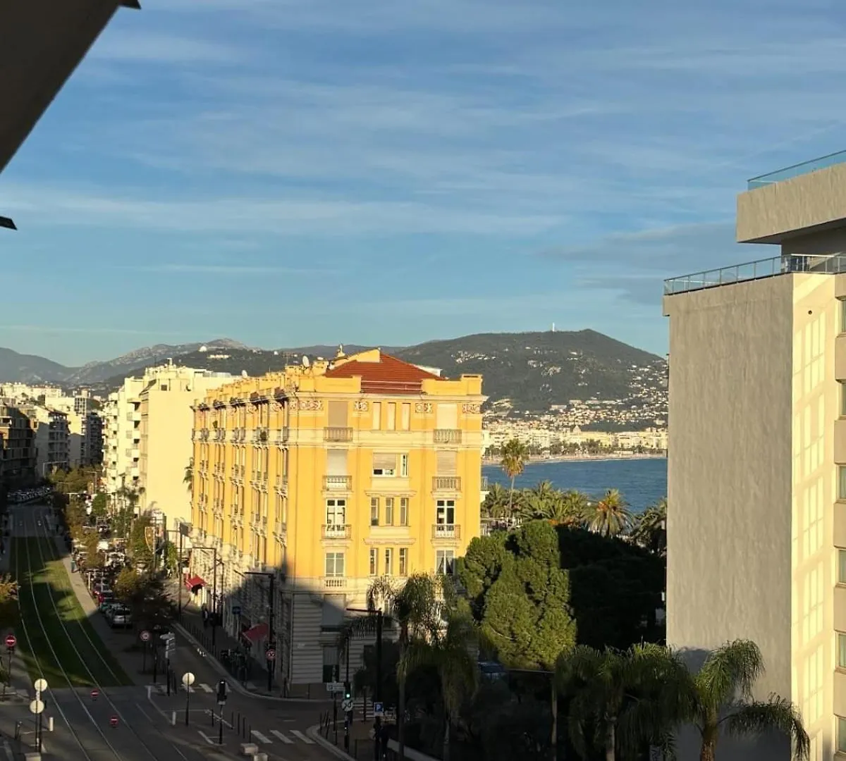 2P Balcon Vue Mer Yourhosthelper 2 Mins De La Mer Nizza Appartamento